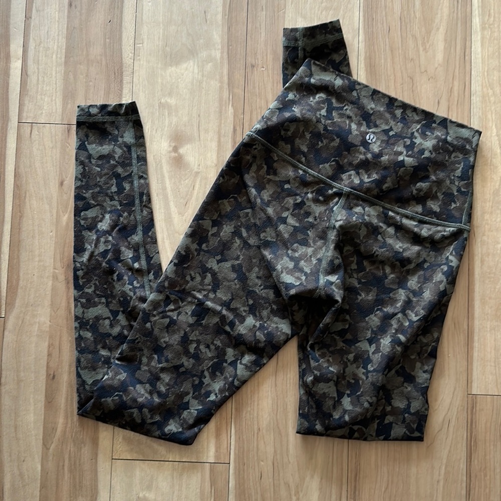 lululemon yoga pants - army colors